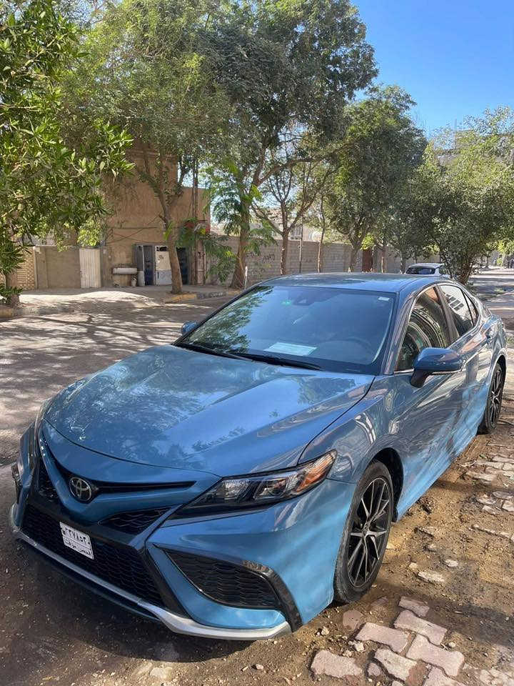 السلام عليكم
تيوتا كامري 2023 SE. وارد امريكي 

 بدون رقم تترقم جميع المحافضات في يوم واحد 

سياره موصفات ال SE معروفه 

سياره حادثه صبغ بنيد فقط 

ماشيه32 الف مايل

مكان السياره كربلاء 

السعر 183ورقه

غير متواجد ع فيس 

واتساب فقط او اتصل 

***********
