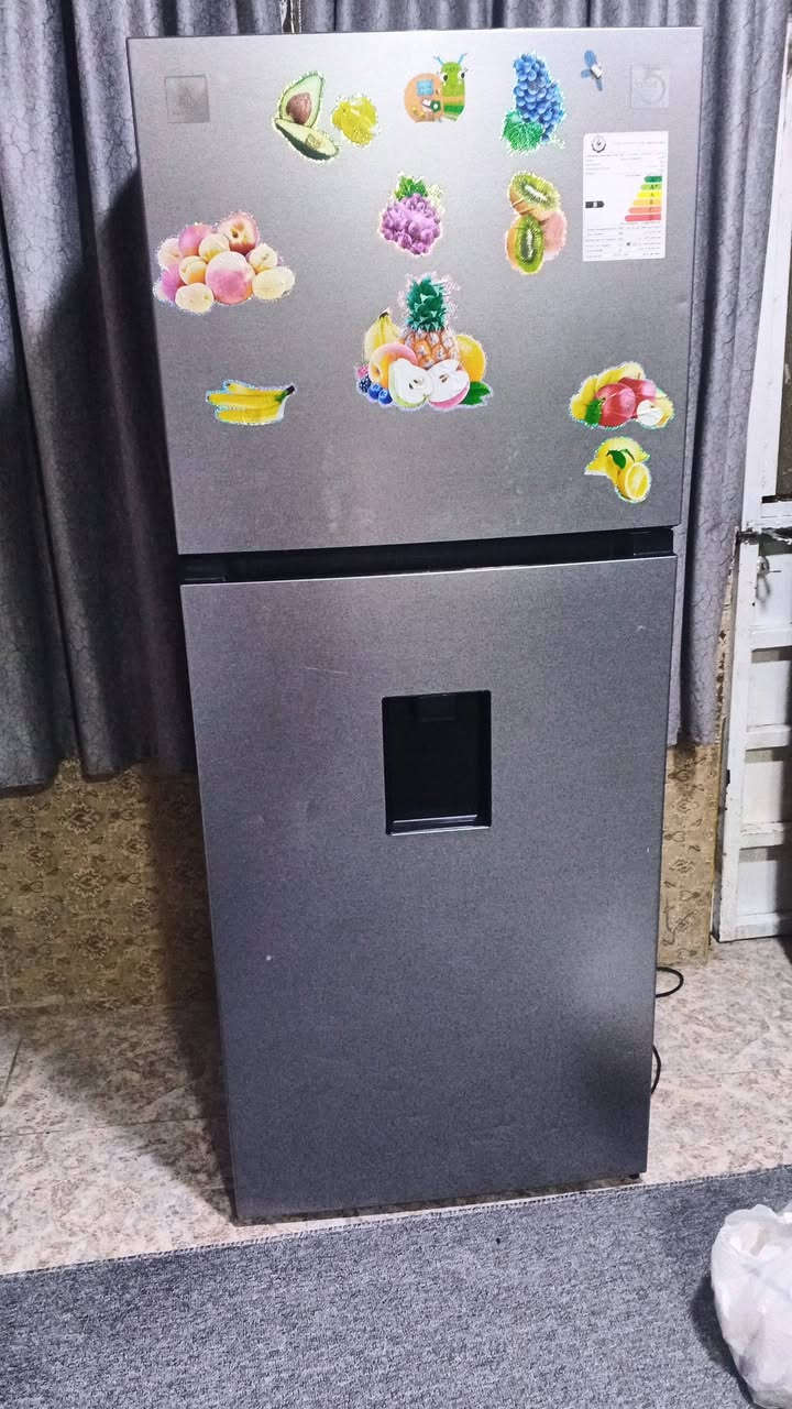 ثلاجه حجم كبير بس الجرار مابيه وقبل سنة خاليله غاز تشتغل مابيها شي


**إذا كنت صاحب هذا الإعلان وتريد حذفه لأي سبب، رجاءا أرسل رسالة إلى الدعم الفني**