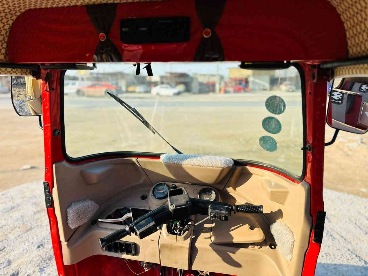 السلام عليكم تكتك مديل 22التكتك جهازة من كلشي رقم وسنوية مجفتة شركة السعر 7.750 وبية مجال 
رقم الهاتف ***********
