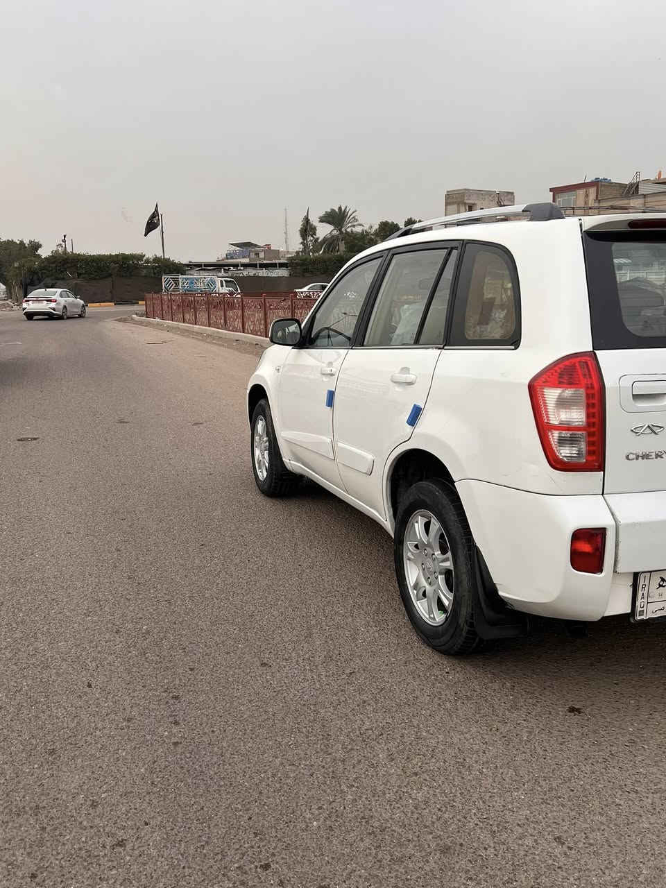 السلام عليكم تيكو للبيع ال 2013 مكان السياره بغداد الشعب ماشيه 90 مكفوله بدون صبغ السعر 63 رقم الهاتف ***********
