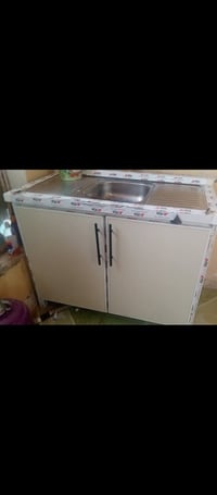 كاونتر ابو سنك • نضيف