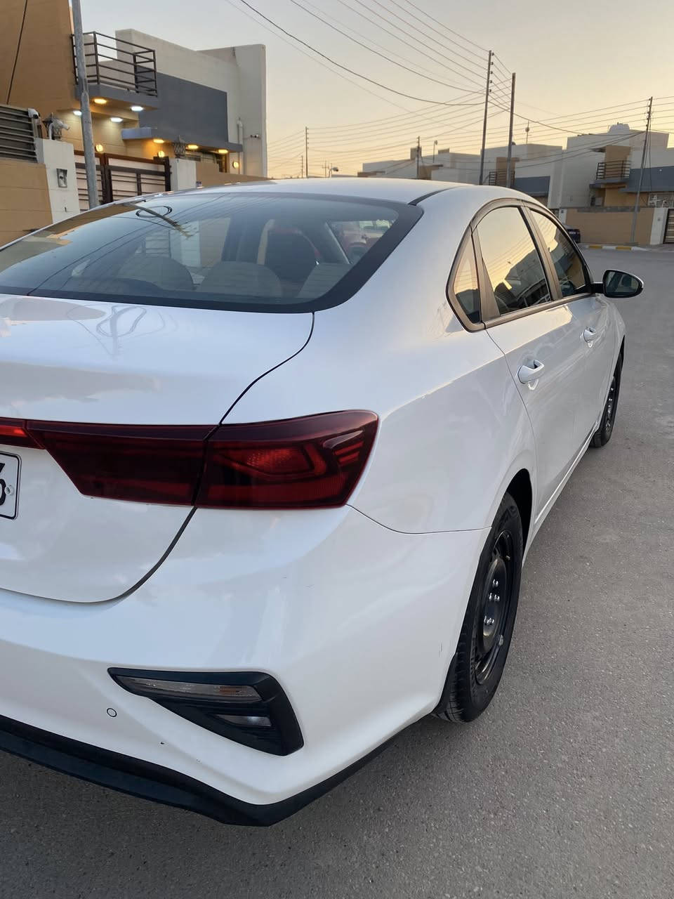 كيا سيراتو 2020 خليجي بسمي  رقم وهزه وسنويه جدد مكفوله السياره من الزيرو عل ايدي مكينه كير تبريد كل عل وضع الشركه هـاتف ***********
