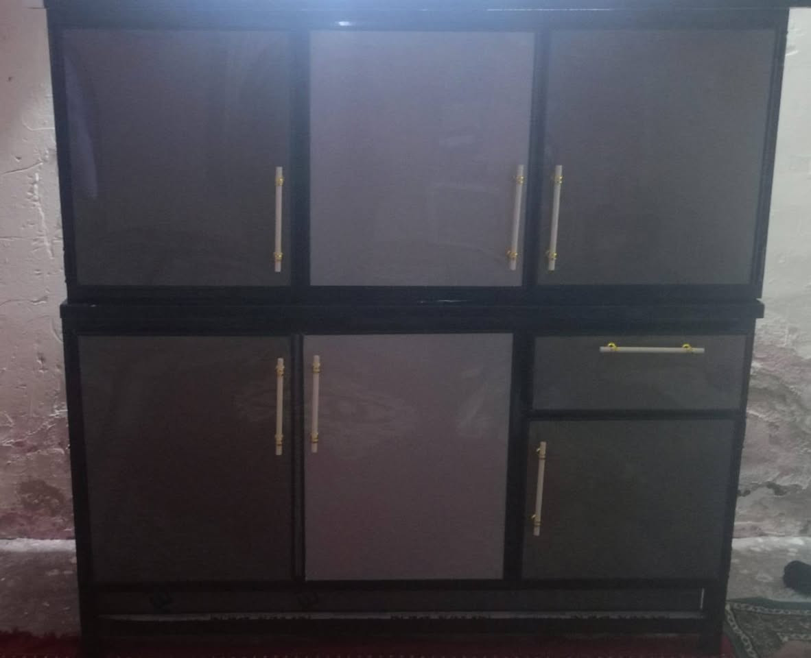 كاونترمرمرتزكام بس مسافت الطريق للبيت  *********** بعدشرط مافتوح بابه بس صورنه اوفتحنه البيبان تزكام موسوكي
