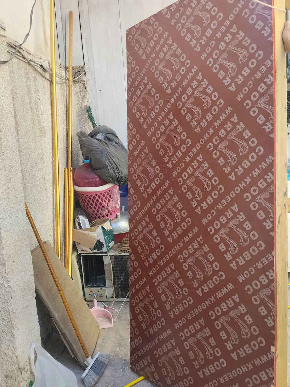 السلام عليكم عندي اغراض مسعجله علئ بيعتهن المجمدة ب250وبيها مجال صار شهرين من اخذتها والكنتور ب125وبي مجال والجربايه ب50وبيها مجال صاج تفاصل وسخان ب75وبي مجال والمروحه علئ لمس ب75 وبيها مجال والميز ب50وبي مجال مستعجله على بيعتهم لأن اريد اشيل *********** مكاني بغداد دولعي
