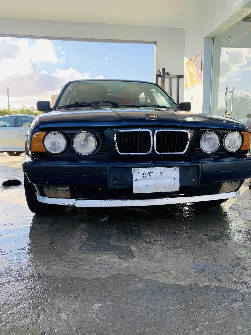 بي ام 525 وارد ياباني اصل وفصل
محرك مسكر كير محرك شرط 

صدر جديد طخم تاير جديد منضومه زنون كامله 

سياره فحص صلاح الدين 

بيه واجه مرور تحويل فقط 

السعر30 ورقه وبيه مجال 

ترهم مراوس. بكصوص او حسب القناعه 

عنواني شركاط 

***********
