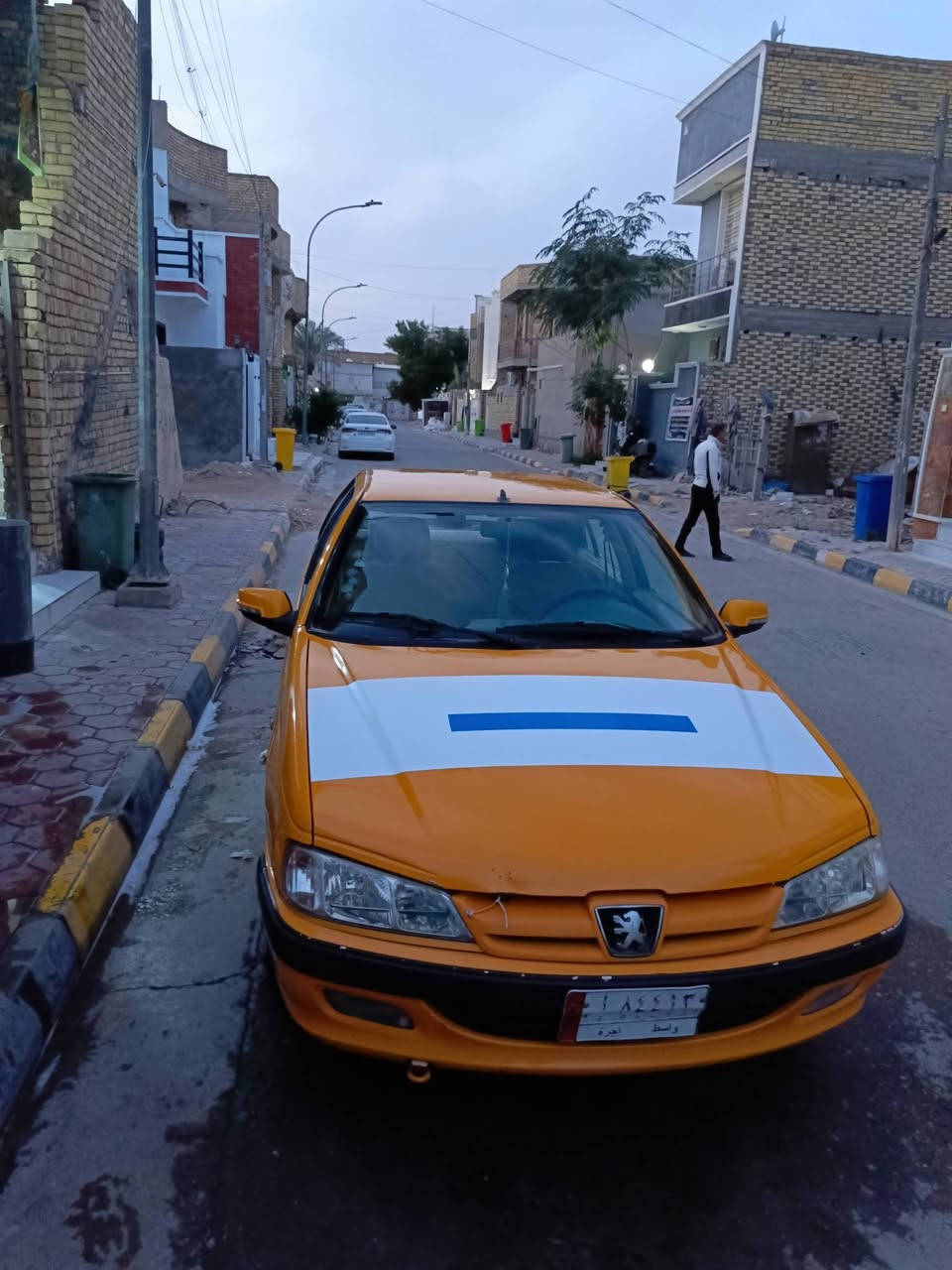 السلام عليكم بيجو بارص موديل 2018 السياره جاهزه وكامله ما بيه اي نقص تبريد تخم تاير قبل سبوع شاده مكينه لا تبخير لا تنقيص كير خير من الله السياره مكفوله بيه نص الجاملغ لامامي صبغ  بدون لا فتح ولا معجون السياره كله مدوشمه نحله كشنات وكاعيه جلد معروضه ٥٩بيه مجال شي قليل سونار موجود مكاني كوت لستفسار اكثر رقم تليفون ‏‪***********‬‏
