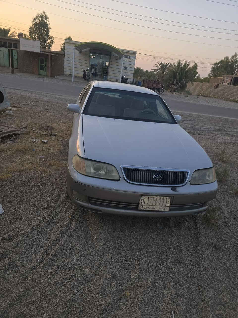 تيوتا ارستو 1993 كير مكينه 3000بطه بلادي  ديلكو سياره محوره كلها شغاله بسمي  بيها طخه ومعمره ترهم مراوس وترهم نقد *********** مكاني الانبار البغدادي
