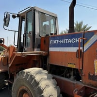 شفل FIAT-HITACHI للبيع الموديل 1994 ￼￼￼شغال مكاني بغداد للاستفسار الات...