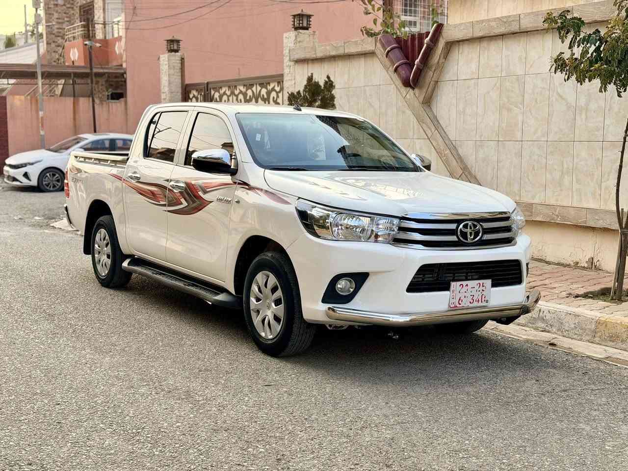 تويوتا هايلوكس 
موديل 2023 
كير عادي 
شاشه و كامره و قفل مركزي و Abs 
ماشي 94 الف 
سياره رقم كاتي موقت يترقم شمالي 
فقط بونيت صبغ بدون دواخل و ايرباك شرط 
مكان سياره كركوك 
سعر 195 
***********
