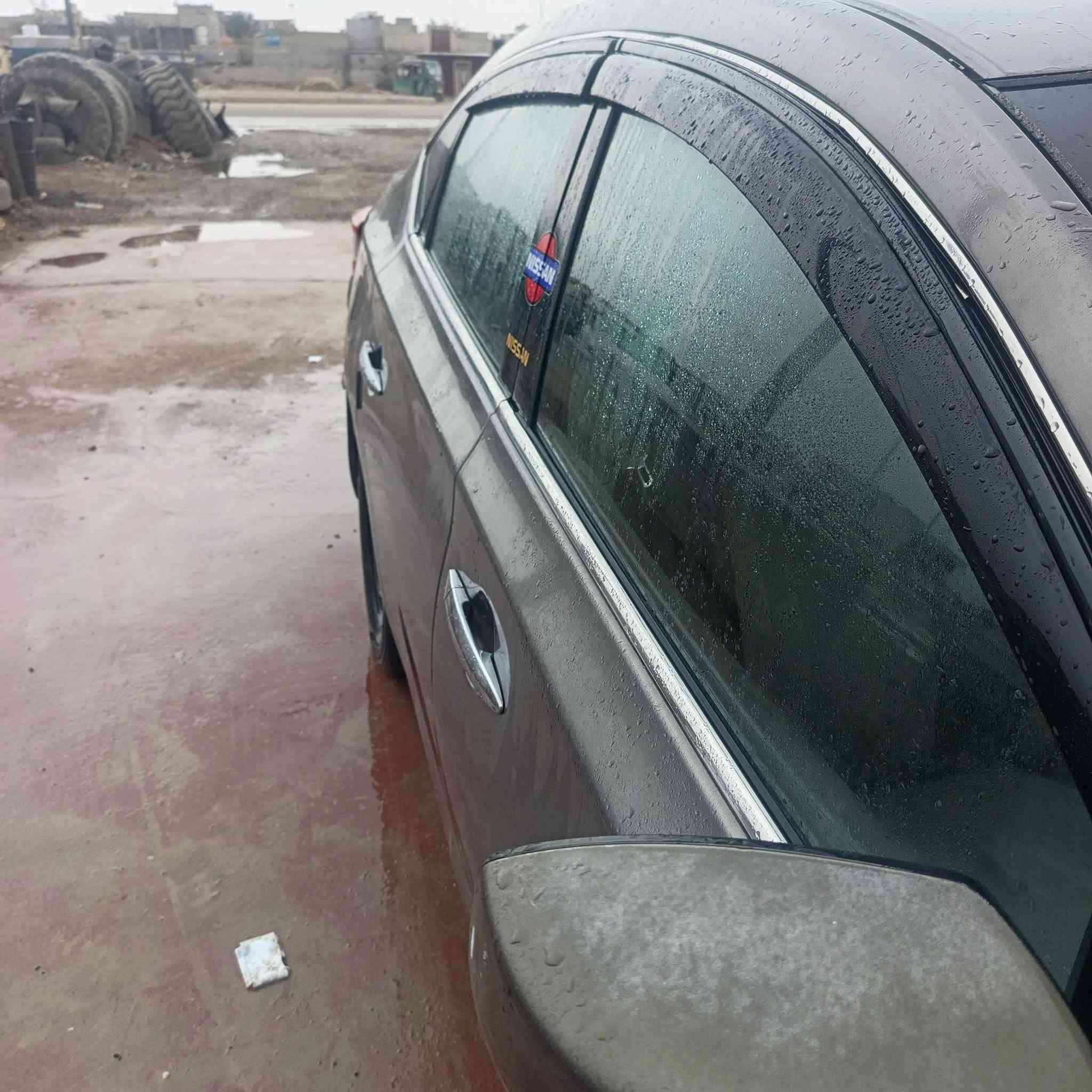 نيسان سنتره أدوات موديل ١٥ أرقام وسنويه طبق الأصل مكان بغداد السعر ٤٥ وبيها مجال ***********
