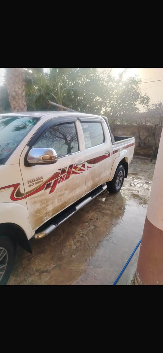 السلام عليكم  البيع بيكم تيوتا موديل  13بدون صبغ 4×4رقم شمال ***********
