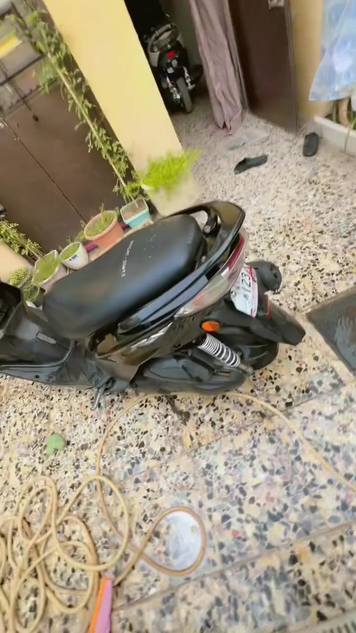 سلام مليكم جيتي ار حديث للبيع كل نفص مابيه ربع متصرف عليه سعر خاص  دراجه نضيفه


**إذا كنت صاحب هذا الإعلان وتريد حذفه لأي سبب، رجاءا أرسل رسالة إلى الدعم الفني**