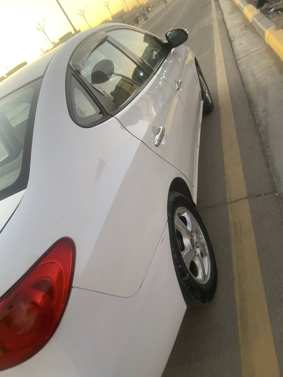 النترا موديل 2011 محرك 1600دكشن عالي. باسمي مباشر السعر 108 بيه مجال العنوان كربلاء هاتف ***********
