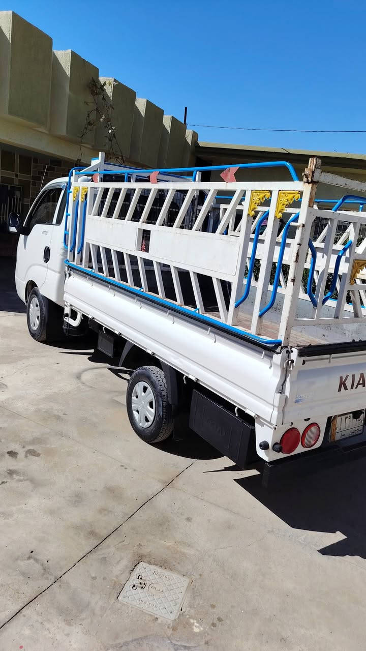 كيا ٢٠١٤ كرواتي باب ول رقم صلاح الدين مشروع وطني سياره محرك كير شرط تبريد ثلج تخم تاير و صدر جديد شاصي شرط  داخل ضاج جكمجه ال سغفيه سياره علا وضع شركه من ٢٠١٥ يمنه مكفولة كفالة عامه مال بيت واحله من صور سعر١١٦ وبيها مجال مكان سياره بيجي ***********        ***********
