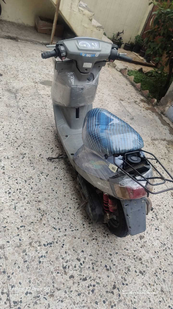 السلام عليكم
للبيع ماطور بزون ✈️ معدل تحريكه ضو امامي شغال ضو خلفي شغال اشاير شغالين هورن شغال فقط يعوزه باتري🚫 شاصي شرط قطره لحيم مابي السعر 160وبي مجال مكاني موصل الايمن رقم الموبايل👈 ‏‪0776 089 3545‬‏
