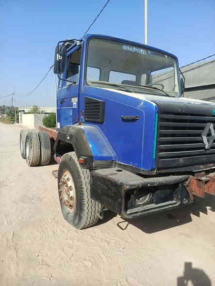 سلام عليكم لبيع رينو بوز2002 بدون رقم سعر70 ورقة بي مجال مكاني واسط حفريه
تواصل ***********
