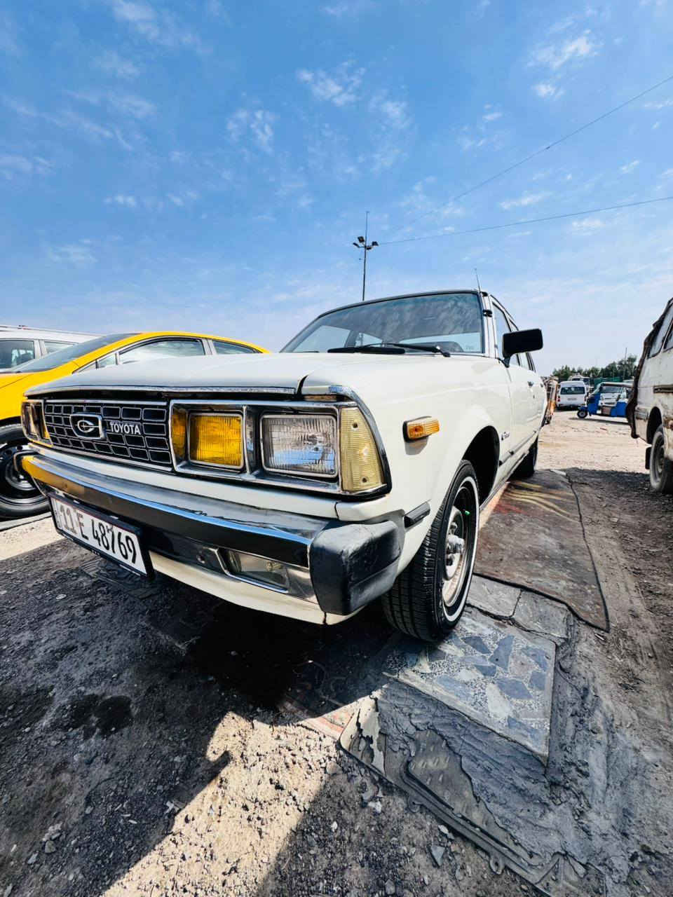 كرونه موديل 80 تبريد تخم تاير حداديه خليفي وامامي مكينه بلاديه وگير عادي بلادي لا تبخير ولا تنقيص سياره مصبوغه حزام للجماليه لا طخه ولا ضربه والقماره جارده
الرقم ***********
