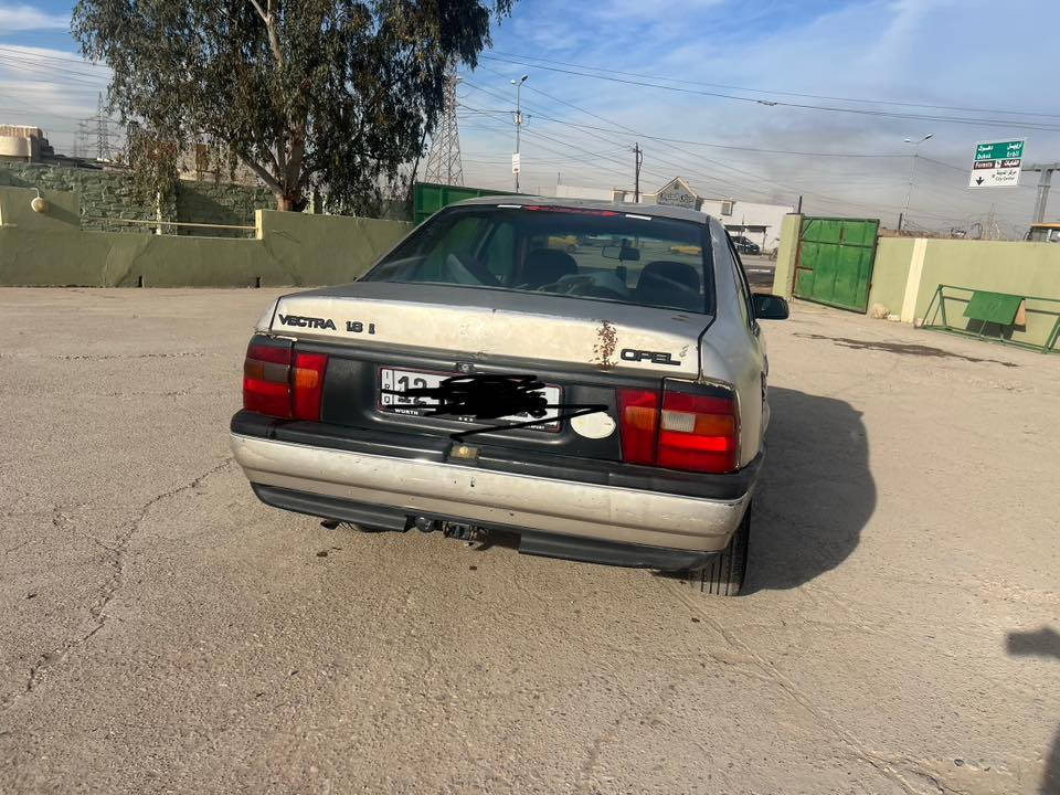 السلام عليكم فكترا حجم 18لون سلفر موديل 91بأسمي اني صاحبها الشرعي رقم انكليزي شرط التحويل وكابون بانزين بيها استفسار تواصل عالرقم ***********/***********
