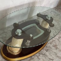 طاولة • للبيع