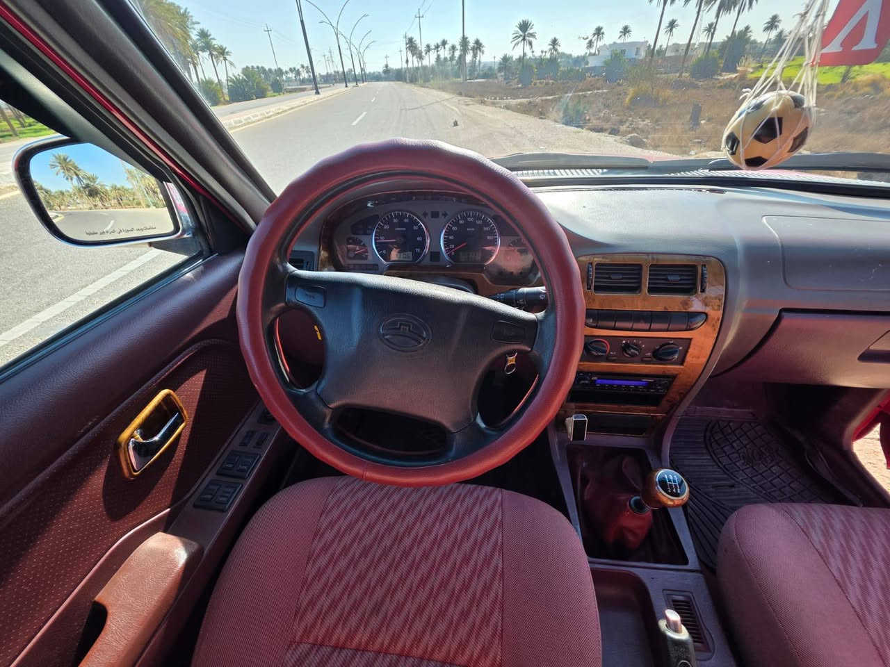 دير موديل 2009مكفوله من الضربه والصبغ سياره حيل حلوه وضع شركه كير محرك خير من الله للاستفسار اتصل ع ***********
