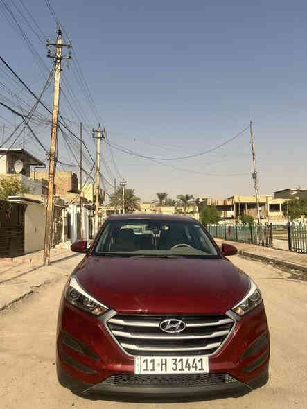 السلام عليكم توسان موديل 2018 بعده جديده للبيع 
أمريكي موصفات عاديه ماشيه 38 ألف 
بيهه صبغ باب وباردين ع كد أربع أصابع 
170 وبيهه مجال 
 مكان بغداد جميله ***********
