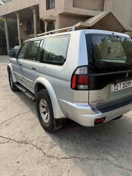 سلام عليكم للبيع متسيبوشي ناتيفا 2007 رقم بغداد بأسمي سنويه وهزه جدد مكينة وكير جدد مكفولات فور ويل شغال حداديه وتخم تاير ياباني جديد مكفوله من ضربه بيها 3قطع صبغ رش فقط اثر جراد وشخوط  سعر 100$ مكان بغداد الزعفرانية ***********
