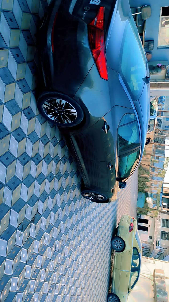 السلام عليكم اوبتما ١٣ امريكي مكينه ٢٤٠٠ حادثه جملغ وبنيد بدون دوخل  فول موصفات ماعد الفتحه رقم بغداد بسمي سياره كامله ماانقصها اي شي شاشه تاب كامره دواره ويل كب رياضي مكاني بغداد الامين الثانيه السعر ١٠٠ وبيها مجال رقم الهاتف ‏‪***********‬‏
