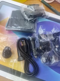 كامره فور كي • مزاد مفتوح