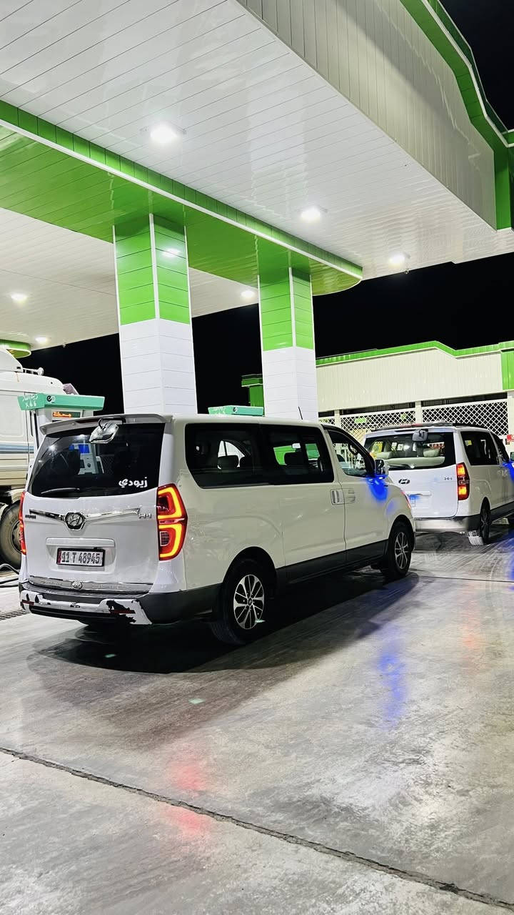 سلام عليكم ستاركس 2011 جاهزه من كلشي  كير محرك كفاله لاتبخير لاتنقصي ضررها جاملغ خلفي سعرها 165باقي تفاصيل انتصال على رقم ***********
