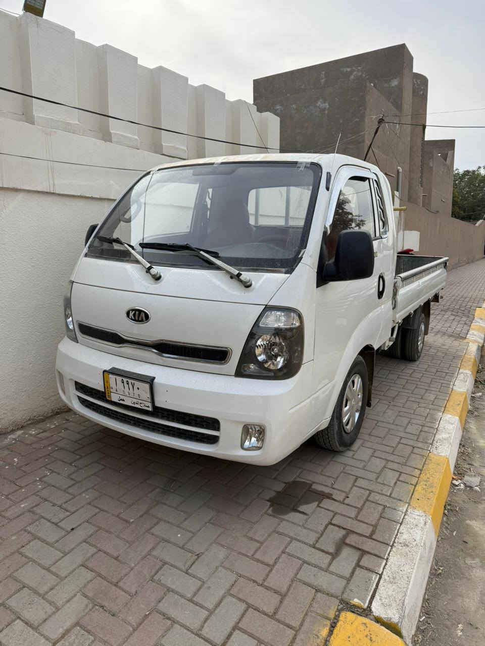 كيه 2700 موديل 2013 ماناقصها اي شي 
سعرها 105
مكانها سامراء للأستفسار الاتصال
‏‪‪0775 074 4474‬‬‏
