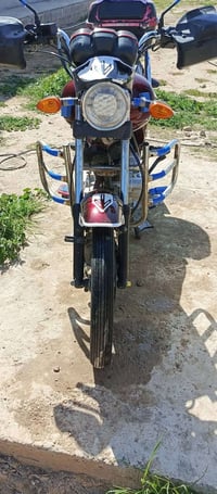 للبيع موديل 20 أوراق كامله محرك 200 مراوس عادي. 07824945672