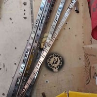 ستاند رف للبيع ب١٥٠ وبيهن مجال ‏‪07723557652‬‏