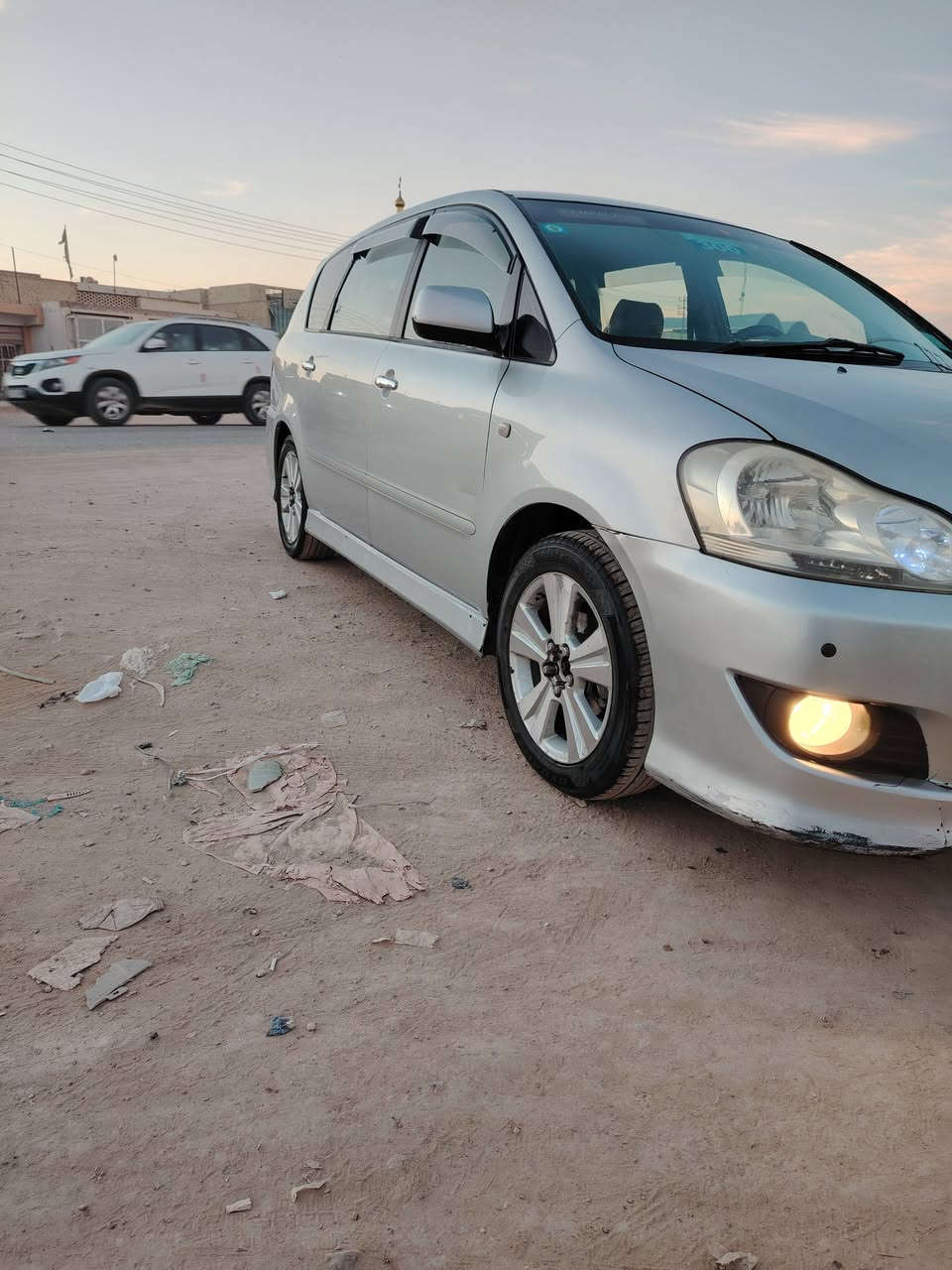 ابصم البيع موديل 2003 بسمي مداور ثاني يوم مكينه كير خير من الله حداديه جديده تبريد تدفه شغاله تحكم ستيرن السياره جديده السنويه 27 بيه ضربه باب السدر او جاملغ الخلفي صفحة السايق  السعر 118 او بيه مجال الاستفسار أكثر ***********
