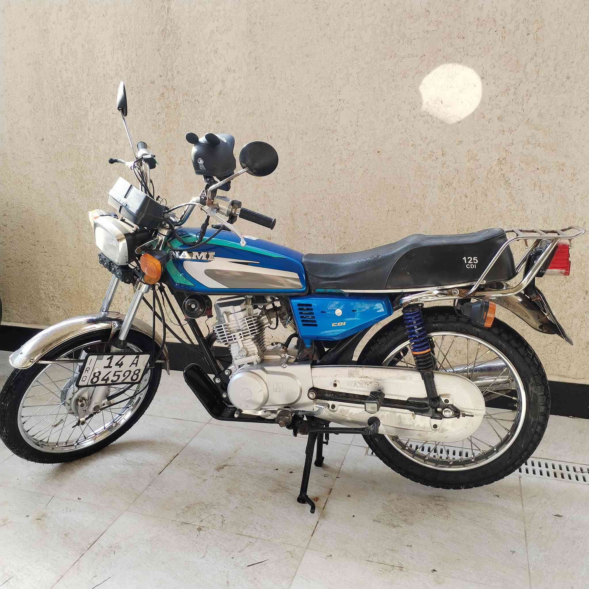 دراجه ايراني ناما موديل 2021 معمره ب 2025 دراجه رقم وسنويه وكلشي بيها جديد مكينه مافتوح بيها برغي 
***********
