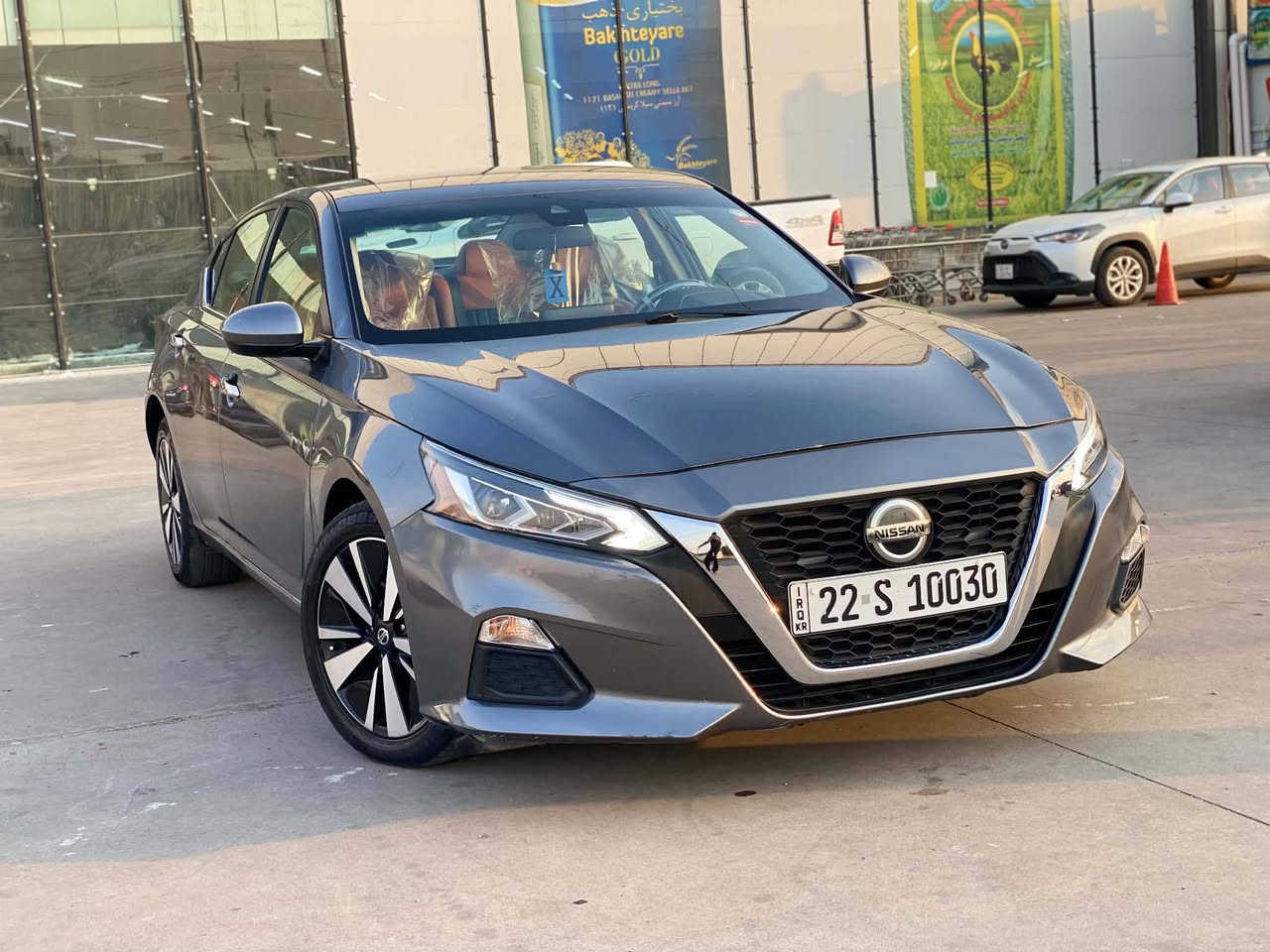 للبيع التيما sv
السعر 130بيها مجال
***********
موديل 2022
الون نفطي
تثبيت سرعه 
شاشه لمس 
رادار 360 درجة 
كاميرا خلفي 
ويل جديد 
تايرات جديد 
ماشيه40 ميل
لايتات زنون بلادي 
كير مكينه بشرط 
صبغ  جاملغ  بدون قطرة دواخل بشرط فحص 
اوطلع بيهة كلير امريكا 3قطع
صور حادث موجود بل منشور 
رقم سنويه جديد تحويل ثاني يوم 
مكان السياره ديالى خانقين
