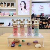 مرطب شفاه • 3Q بيوتي • كمية محدودة