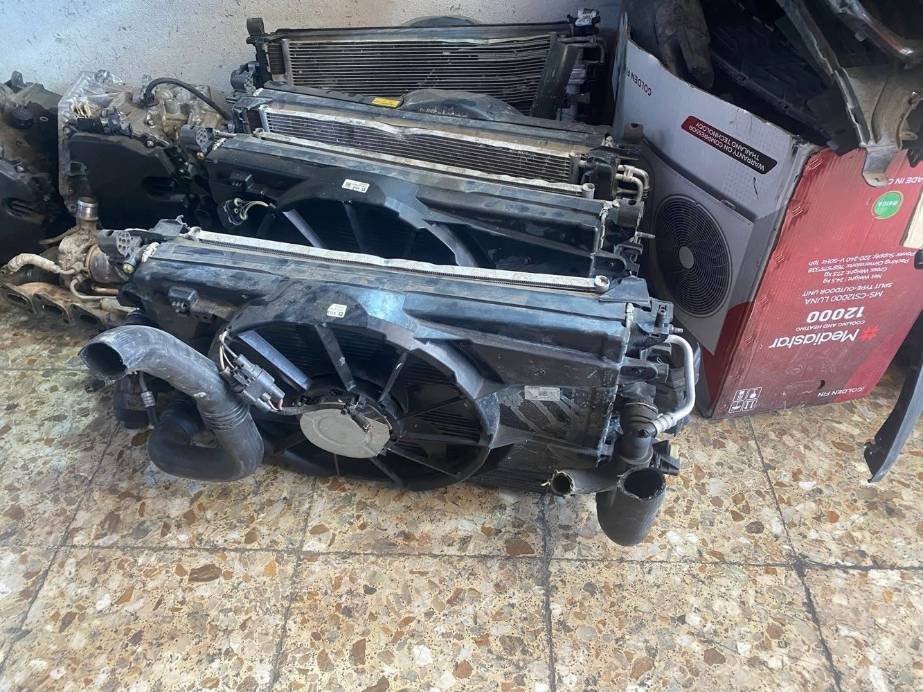 عنواني بغداد شيخ عمر مجاور كليه العلوم السلامية