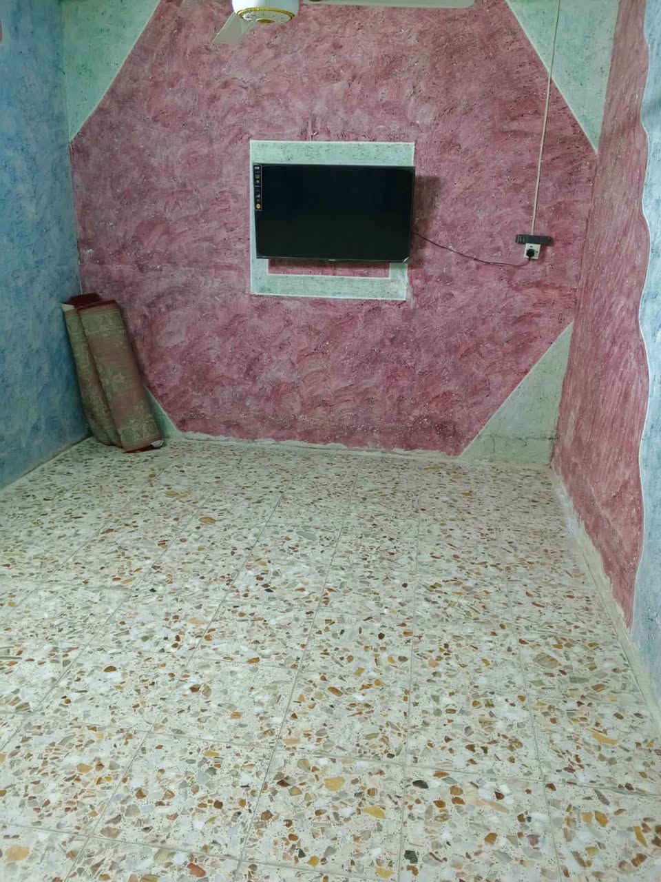 للبيع مساحة ١٢٥ حي الحكيم قرب جامع موسى الكاظم 
طابو صرف السعر ٨٥ 
*********** وتساب
