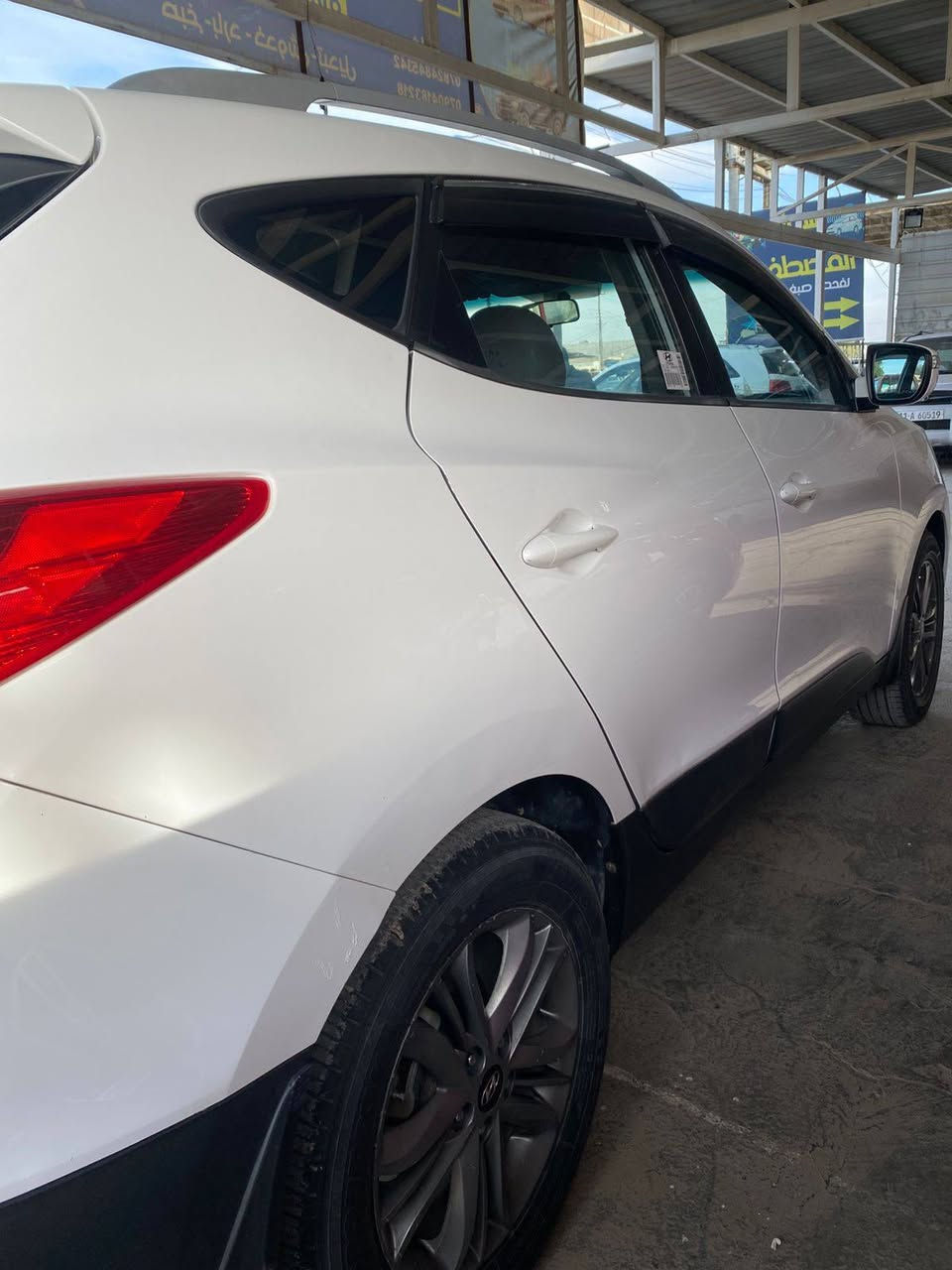 السلام عليكم
هونداي توسان 2015 خليجي   

ماشيه 149 الف كيلو 

والرقم اربيل انگليزي جديد

هزه جديده وسنويه جديده

السونار  بالمنشور والصور  كير ومحرك بحاله جيده

والسياره جاهزه من كلشي 

محرك 2000 دوش

ويل كب كروم عدد5 

تبريد خلفي 

السياره خليجيه وجاهزه ورايدها  ( 148)

والاتصال ***********

صلاح الدين / بلد
