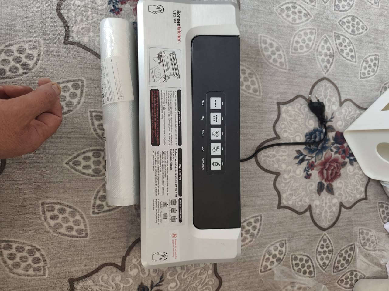 جهاز فاكيوم مال تخزين طعام يسحب الاهواء ويكبس وياه درزن مال اكياس باله امزون البيع توصيل موجود


**إذا كنت صاحب هذا الإعلان وتريد حذفه لأي سبب، رجاءا أرسل رسالة إلى الدعم الفني**