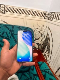 15 برو ماكس للبيع البطاريه 98  مبدله بي بس شاشه اصليه الباقي مكفول  ال...