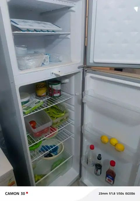 للبيع ثلاجه نظيف حجم 16
 سعر  160 بي مجال موصل.حي السماح


**إذا كنت صاحب هذا الإعلان وتريد حذفه لأي سبب، رجاءا أرسل رسالة إلى الدعم الفني**
