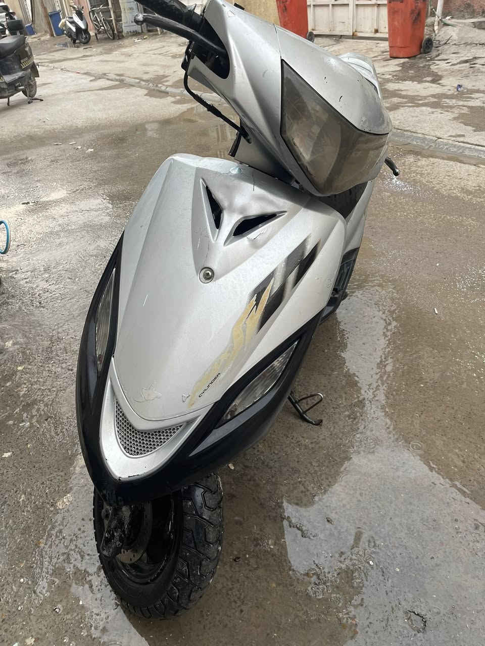 دراجه ماكس 140 للبيع
مجفته مره وحده بس تجفيت امانه الله غالي 

ودراجه شلعه وقويه وكفرات نضيفه كلشي مابيه

لمكان بغداد
لاستفسار ***********
