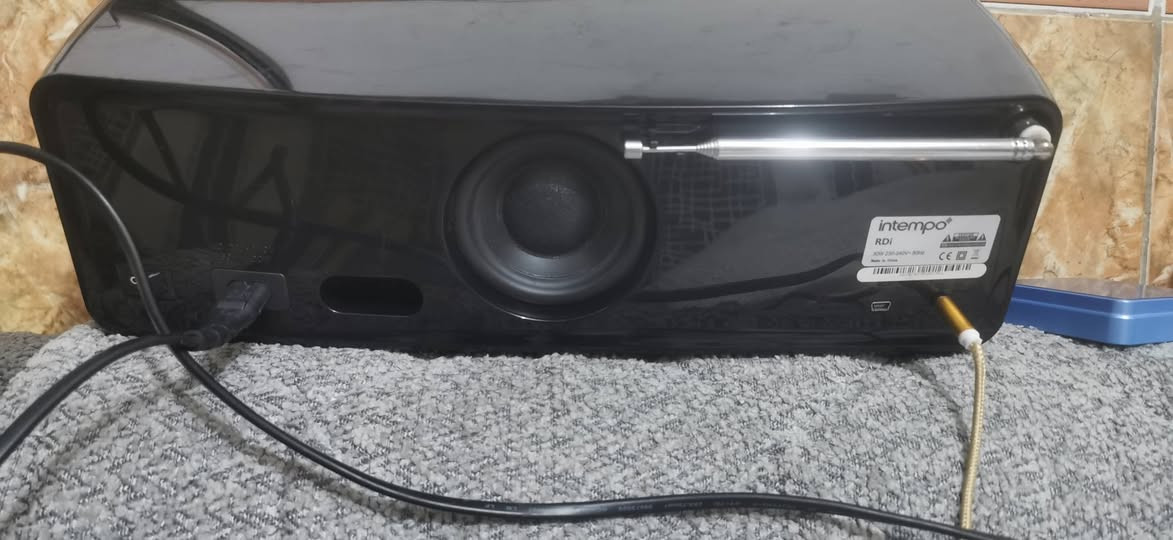 سلام عليكم
سبيكر اواكس راديو ايبود ايفون يشتغل ايضا ماركه ثقيل جدا سماعات مع تربلر وبيز خلفي كهرباء ٢٢٠ ايضا هديه يواس بي بلوتوث السعر ٤٥ الف يوجد خدمه توصيل بغداد للحجز مراسله الصفحه او ع الوت ساب ***********
للعلم صوت الجهاز مرعب مرعب
