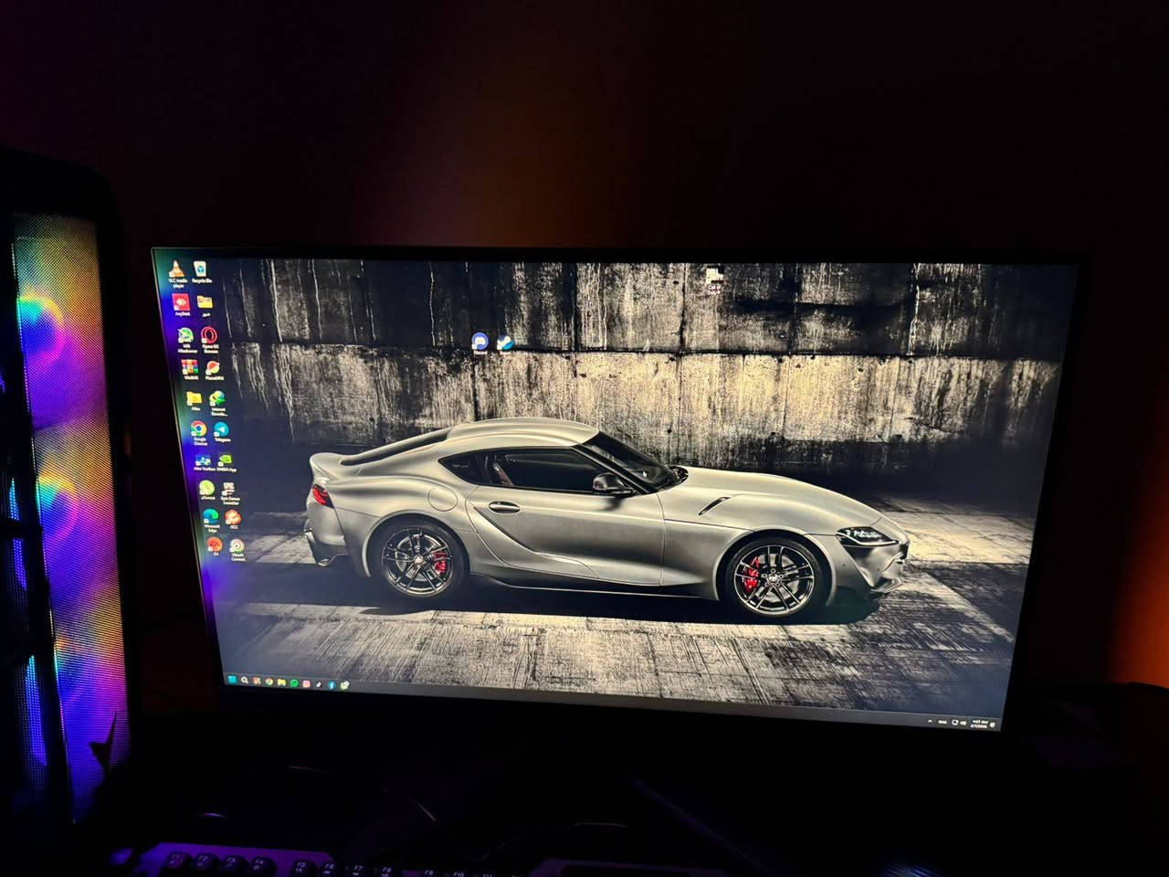 سلام عليكم
مكلف بالنشر
تجميعة وشاشة مونيتر للبيع
مستخدمة كلش قليل
السعر مليون و250 الف
RYZEN 5 AMD 7600X TRY
Blade-RGB Black DDR5 16GB (2x8GB) 5200 MHz

GIGABYTE SSD G440E 1TB M.2 1TB 4000E

GIGABYTE-M/B B650M H 1.3

ZOTAC RTX 5060 8GB

LE520 CH
VENTO VG15FE Case PSU FSP(HD3-650,80+Bronze)W4*FIX RGB FANS
مواصفات الشاشة
الاسم     MSI MAG 275QF E2I 
نظام Ips
210 فريم
زمن الاستجابة 0.5
السعر 250 الف


**إذا كنت صاحب هذا الإعلان وتريد حذفه لأي سبب، رجاءا أرسل رسالة إلى الدعم الفني**