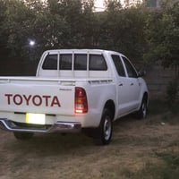 تويوتا هيلوكس • ٢٠١١ • رقم بغداد