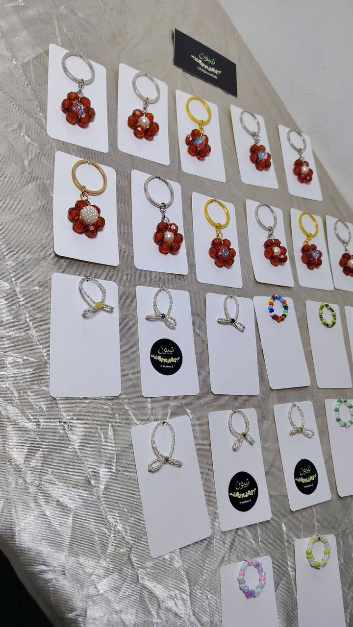 هدية تحفيزية من معلمة لطالباتها الشطورات  🦋❤
#تاك_للمعلمة #تاك #معلمة #هدايا #نجاح #تغليف #مدرسة #طلاب #امتحانات #اكسسوارات #هاند_ميد #اساور_حجر #خاتم #مخور #رمضان #هلال_رمضان


**إذا كنت صاحب هذا الإعلان وتريد حذفه لأي سبب، رجاءا أرسل رسالة إلى الدعم الفني**