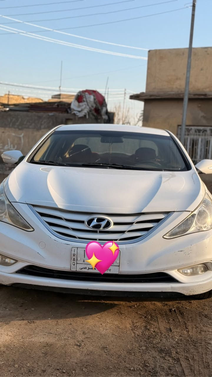 السلام عليكم ورحمة الله وبركاته 
سوناته 2012 خليجي
السياره خير من الله 
من حداديه
السنويه ساقطه 
رقم السياره بابل 
السعر 138 او بيه مجال 
حگ الجيه 
مكان السيارة الحله /القاسم
رقم الاتصال ***********
