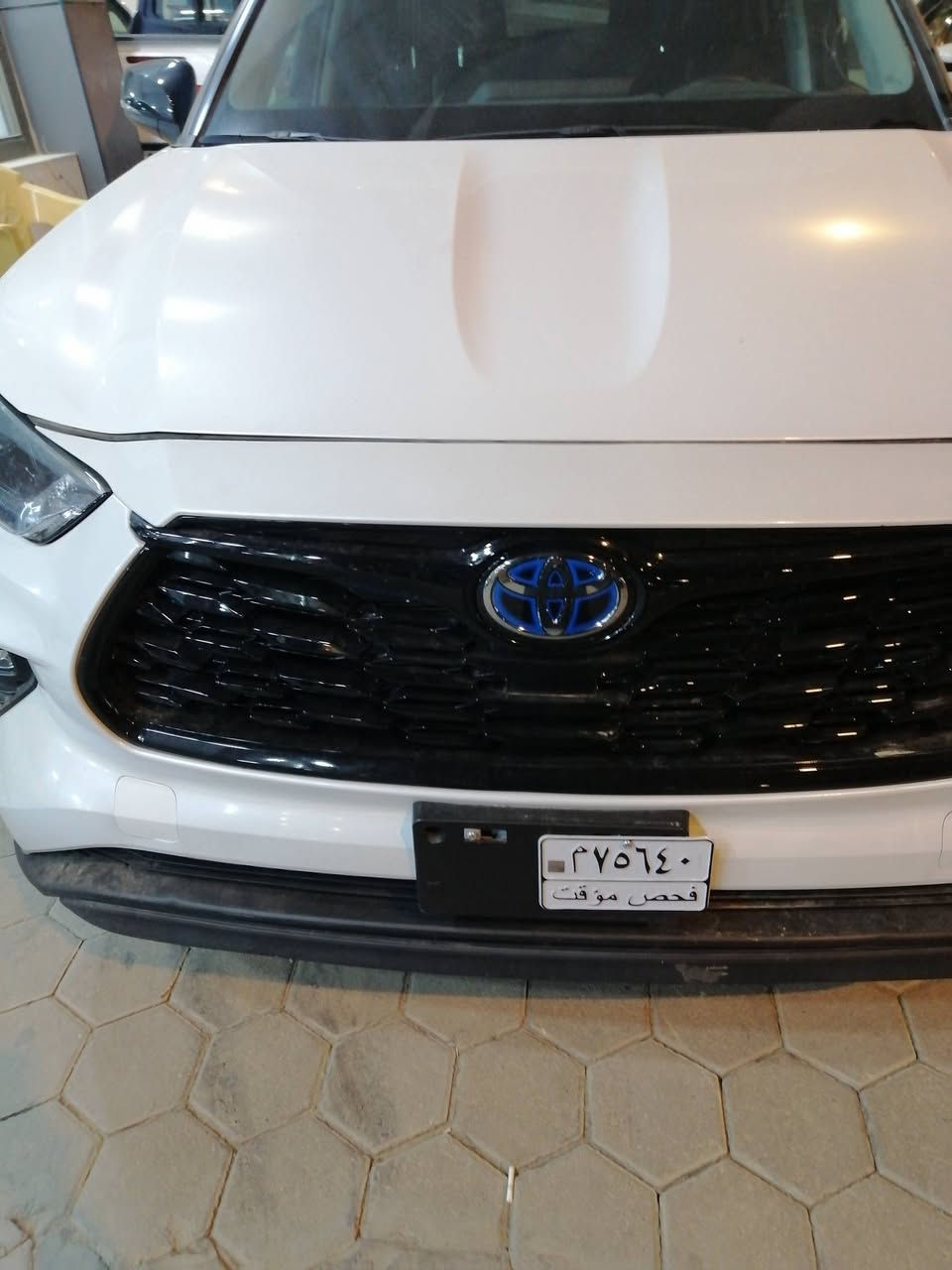 هايلندر للبيع موديل ٢٠٢٤ فئه. Xle  فتحه بصمه حساسات أمامي خلفي شاشه جبيره جنطه كهرباء كشنات كهرباء تشغيل عن بعد داخل جلد رادارات كشنات تدفئه تبريد فول السياره جاهزه من كلشي السعر ٣٥ $ بيهه مجال بسيط للشراي الاستفسار التواصل ع الرقم *********** واتساب أو اتصال
