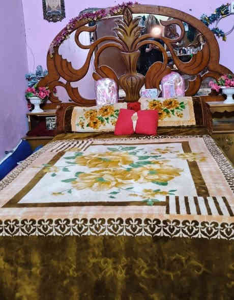 يالله متاح غرفه اخشاب للبيع سعرها 350 بيهه مجال
المكان الشافي 

رقم الهاتف ***********
